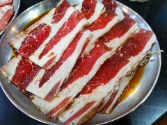 -牛信亭韩国料理·炭火烤肉(紫藤路店)