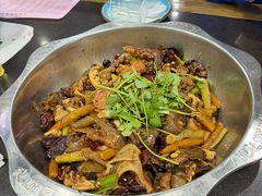 -龙顺园麻辣香锅(机场店)