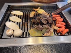-臻牛烤肉