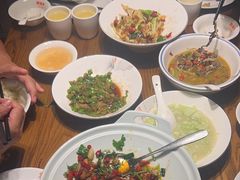 -爱碗亭·鲜炒湖南菜(壹城中心店)