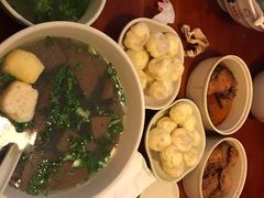 -佬钱湾仔(衣裳街店)