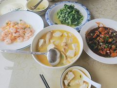 -秦臻海鲜农家乐(奉贤店)