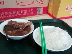 -万盛园炖肉馆(云峰店)