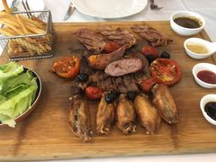 牛排拼盘-火车头法国西餐厅