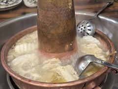 -撮一顿纳西铜火锅
