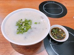 新鲜鲩鱼头粥-强记鱼粥(南村店)