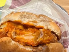 大盘鸡风味麦辣鸡腿汉堡-麦当劳(静安寺店)