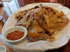 -头上红煨盐鸡·非遗院子餐厅