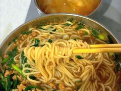 -正宗杨记普洱酸醋米线(总店)