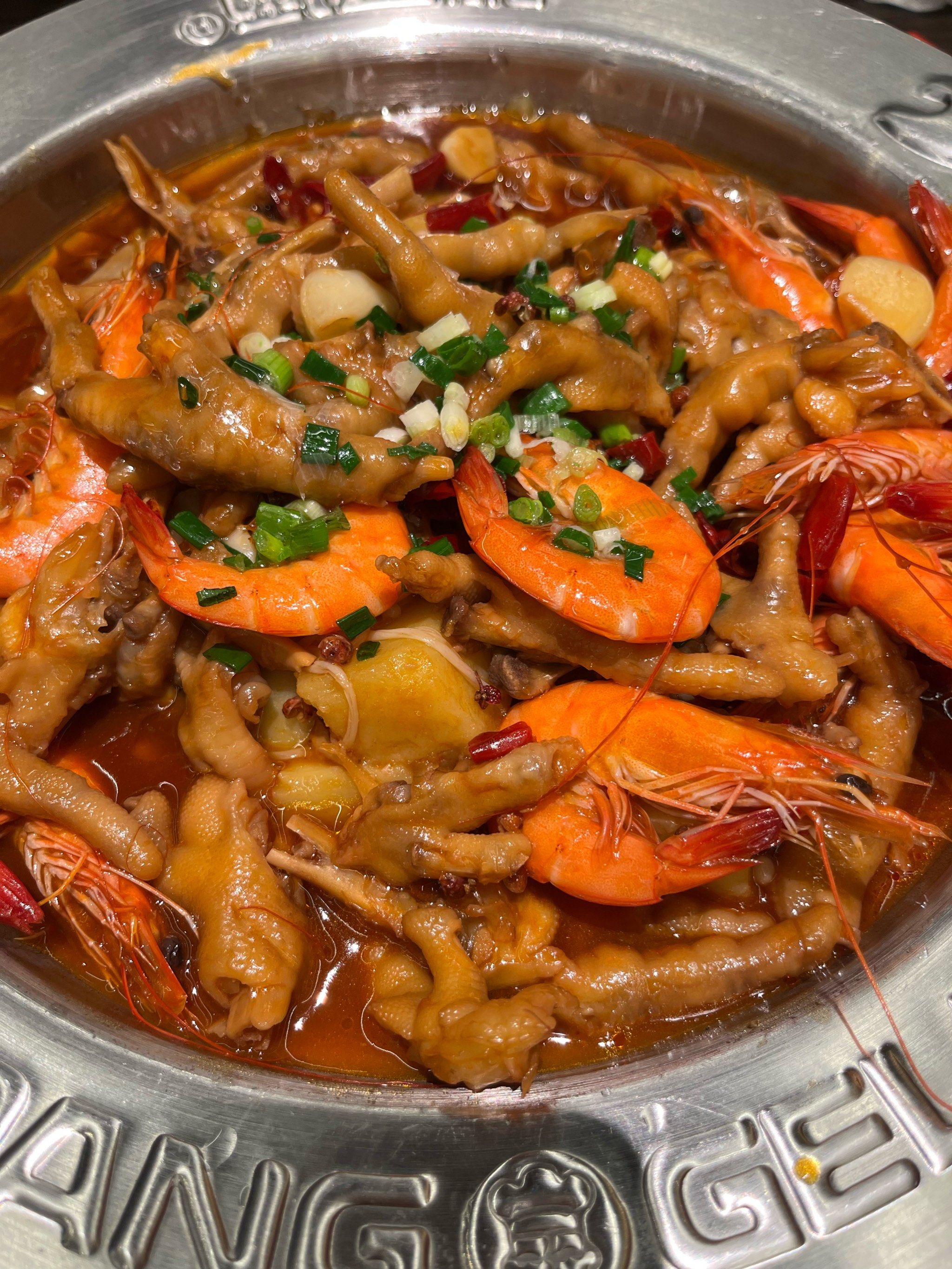 宝子们,强推胖哥俩肉蟹煲!鸡爪超级软糯