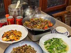 -老唐三下锅 ·张家界地标美食(溪布街店)