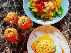 鲜橙老虎虾沙拉-Lets burger非常汉堡·环球风味(蓝色港湾店)