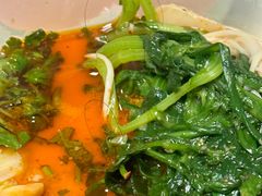 -吕阿婆骨汤麻辣烫(云岗店)