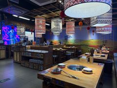 -洱火云南酸菜牛肉火锅(石景山当代商城店)