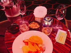 -OZONE 顶楼酒吧(香港丽思卡尔顿酒店)