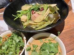 -万记麻辣烫国展总店