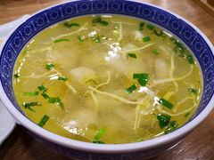 老城门泡泡馄饨-老苏州大客堂·苏帮菜·松鼠桂鱼·苏州传统小吃(观前街人民商场店)