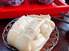 -蓝田九大碗民俗食府(蓝田店)