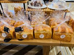 蜂蜜牛奶吐司-牛角村(大族广场店)