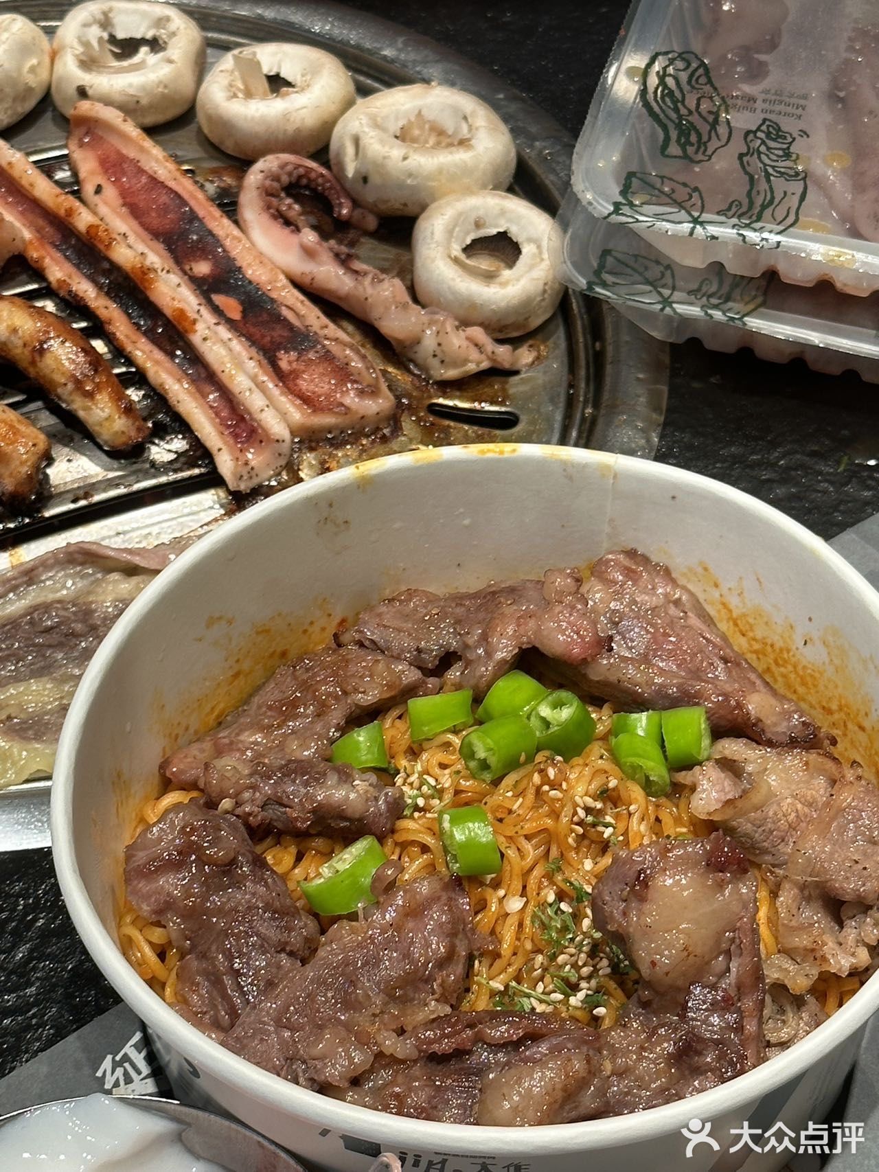 救命!居然在烤肉店吃到了封神的diy泡面