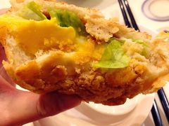 -新大咀港式茶餐厅(宝山万达店)