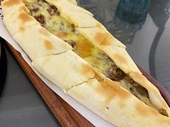 特色纯牛肉奶酪披萨-Mevlana梅夫娜土耳其餐厅·清真