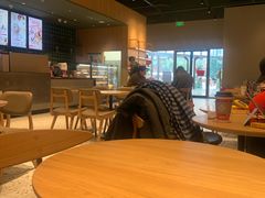 大堂-Tims天好咖啡(长风大悦城店)