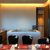 坐拥海景的西村日本料理