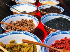 -正宁路小吃夜市