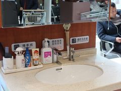 -胖东来生活广场(健康路店)