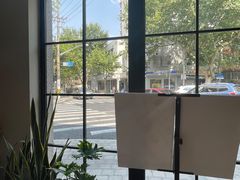 -Fridi Patisserie Cafe