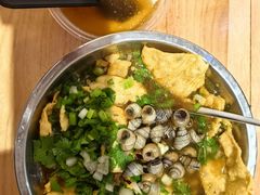 -柳州肥姨妈大骨螺蛳粉(沙河店)