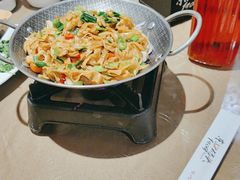 -东口码头·烧鸽子·鱼头泡饼·地方菜(金鹰悦城店)