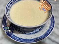 -黄氏许牛奶甜品餐厅(裕华万达店)