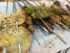 -亿牌牌东北烧烤(怀特店)