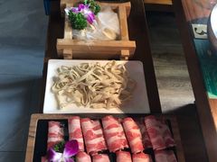 -旺晖本帮骨头煲·深夜火锅(梅园路店)