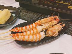 -鲜入围煮花胶鸡海鲜火锅