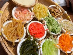-包整·丝娃娃(甲秀楼景观店)