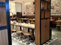 大堂-李子坝梁山鸡(北碚万达五鸡哥店)