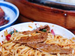 现炒酸辣猪肝面-李与白包子铺(桐梓林店)