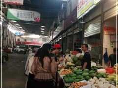 -曼阁市场水果批发市场