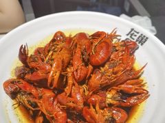-龙巢盱眙龙虾·牛蛙·烧烤宵夜(八卦岭店)