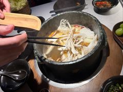 -芸山季·云南山珍菌火锅(人民广场来福士店)