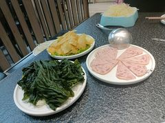 -渝里重庆火锅(航天城店)