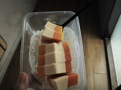 木瓜奶冻-广信牛奶甜品世家(台东店)