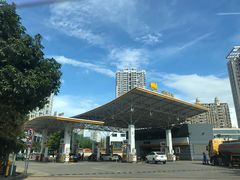 -冠德石油威程加油站