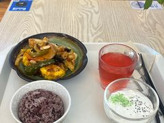 -轻蔬不用等·素食(江苏路店)