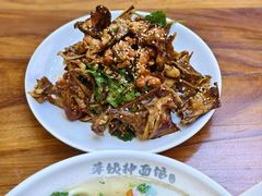 熏拌鸡架-萍姨抻面馆·鸡架冒菜(清湖店)