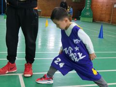 -呈康体育青少年篮球培训班(虹口店)