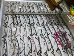 -铭镜都眼镜·蔡司·依视路·凯米